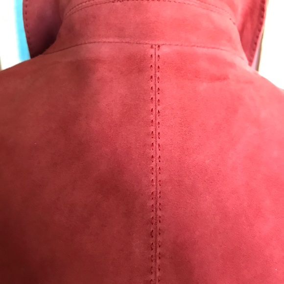 Jacket - Picture 8 of 10